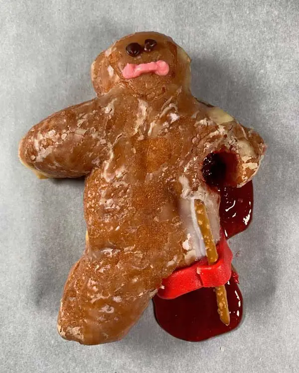 Following MARCH, an "active bystander" rapidly placed an extremity tourniquet with a windlass high on his thigh to stem the flow of jelly filing.